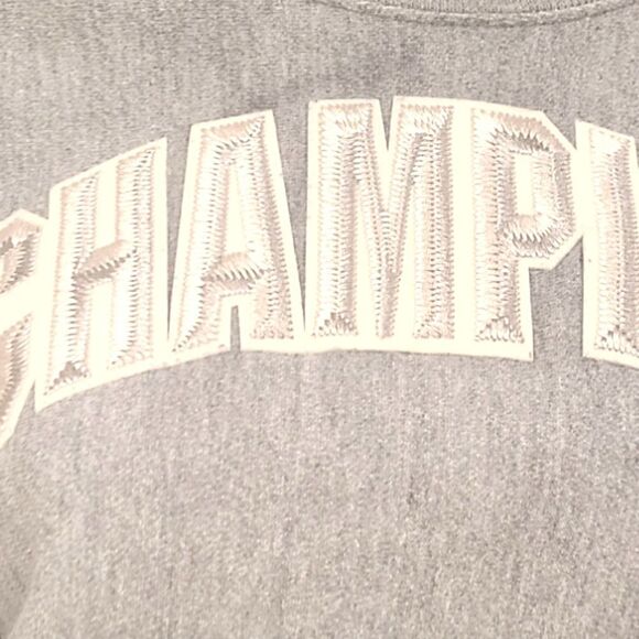 Women's Gray CHAMPION Logo Sweatshirt Size XS - Picture 7 of 9